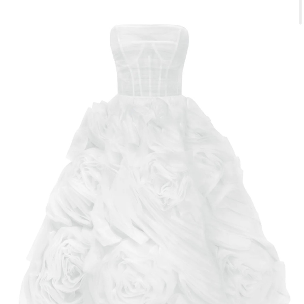 Absolutely gorgeous milla dress